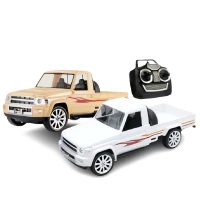 سيارة رباعية مع ريموت 🛻